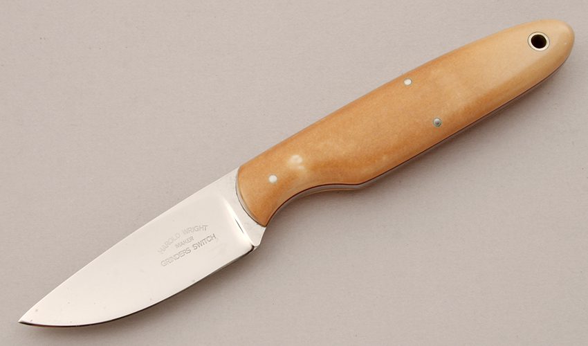 with  handle material - Obverse Side - Item # KLC16208