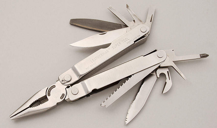 Leatherman Tool Super Tool - KLC17621 - The Cutting Edge