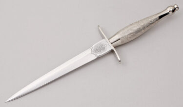 with handle material - Obverse Side - Item # KLC18066