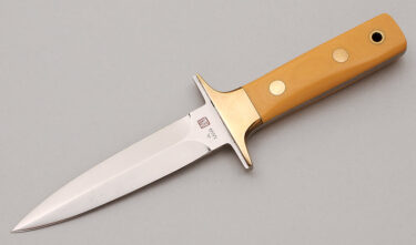 with handle material - Obverse Side - Item # KLC18407