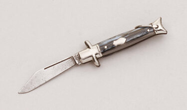 with handle material - Obverse Side - Item # KLC19032
