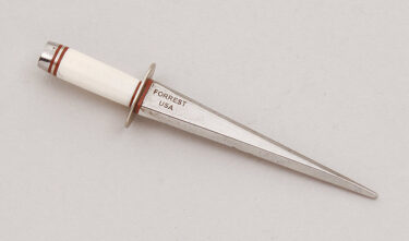 with handle material - Obverse Side - Item # KLC19037