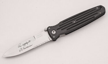 with handle material - Obverse Side - Item # KLC19046