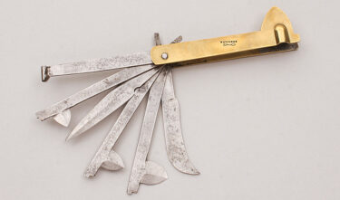 with handle material - Obverse Side - Item # KLC19652